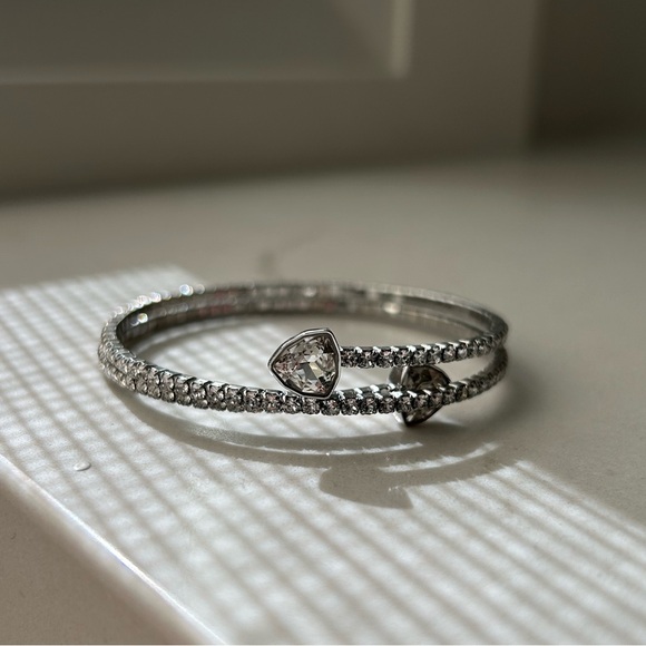 SWAROVSKI Twisty Bangle - Picture 2 of 4